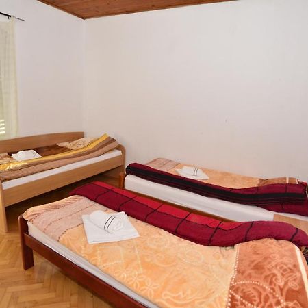 House Sarovic Διαμέρισμα Τίβατ Εξωτερικό φωτογραφία